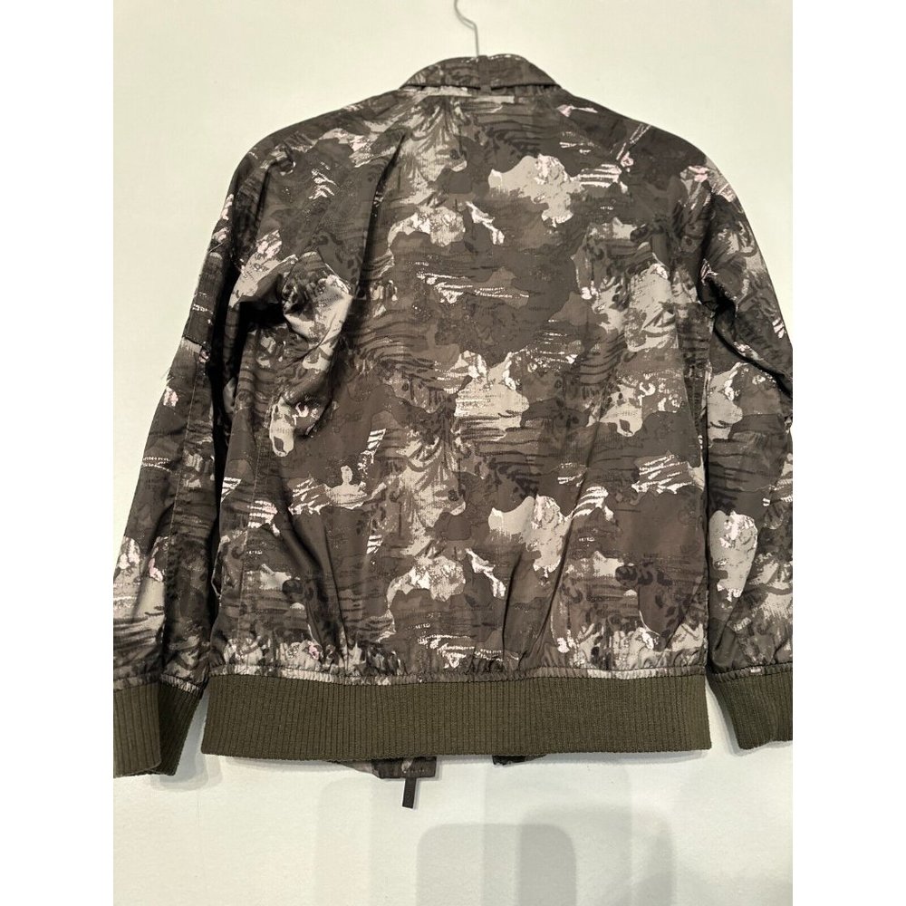 MEMBER'S‎ ONLY Jacket Satin Camo Pink Army Green Racer Bomber Boyfriend Size 10 - Picture 13 of 13